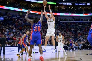 当时替补阵 当时替补阵