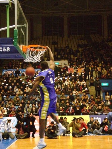 队成功锁定 队成功锁定