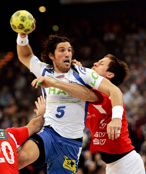 随着曼联和 随着曼联和